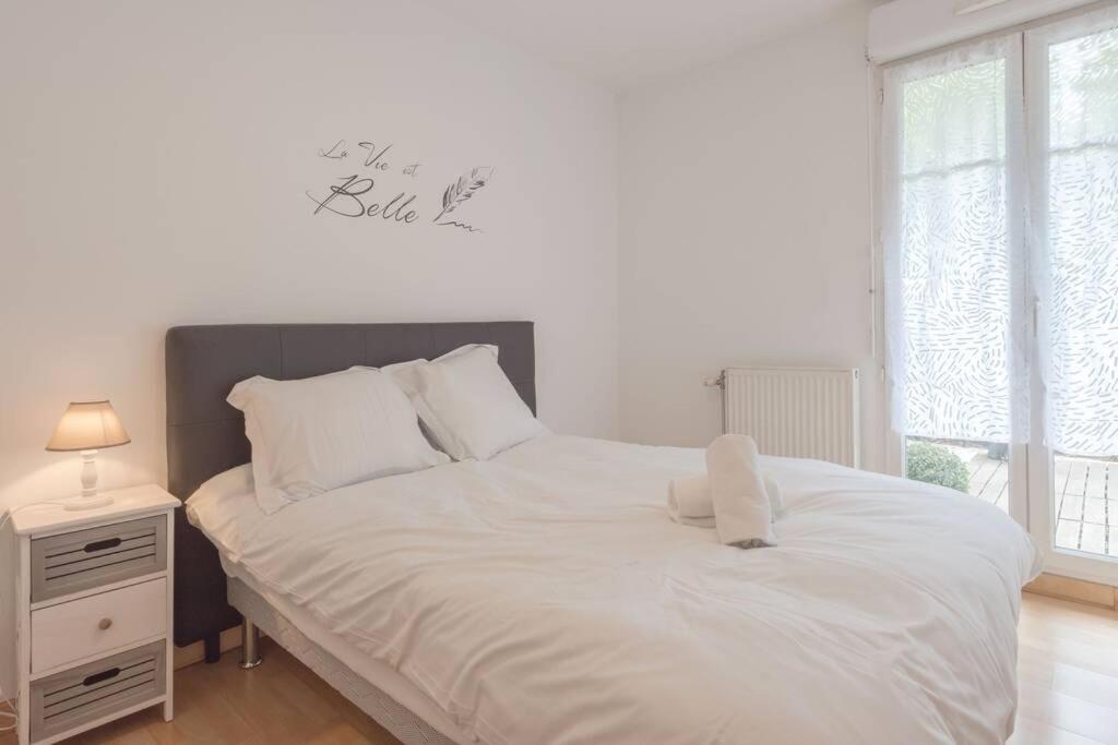 Garden Apartment Next To Disneyland Bussy-Saint-Georges Zewnętrze zdjęcie