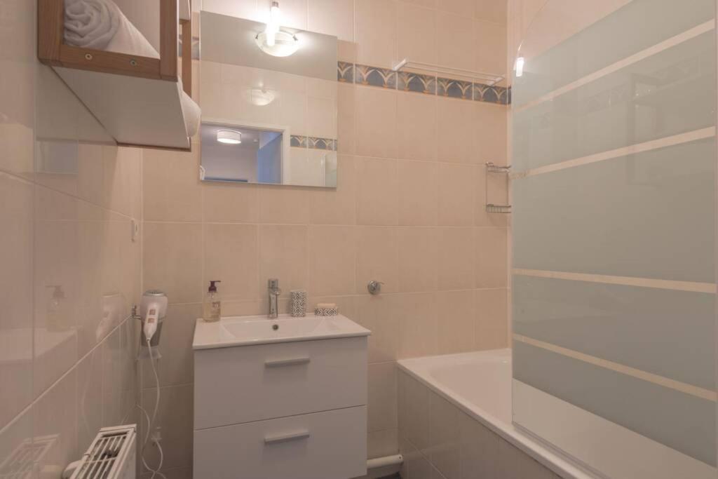 Garden Apartment Next To Disneyland Bussy-Saint-Georges Zewnętrze zdjęcie